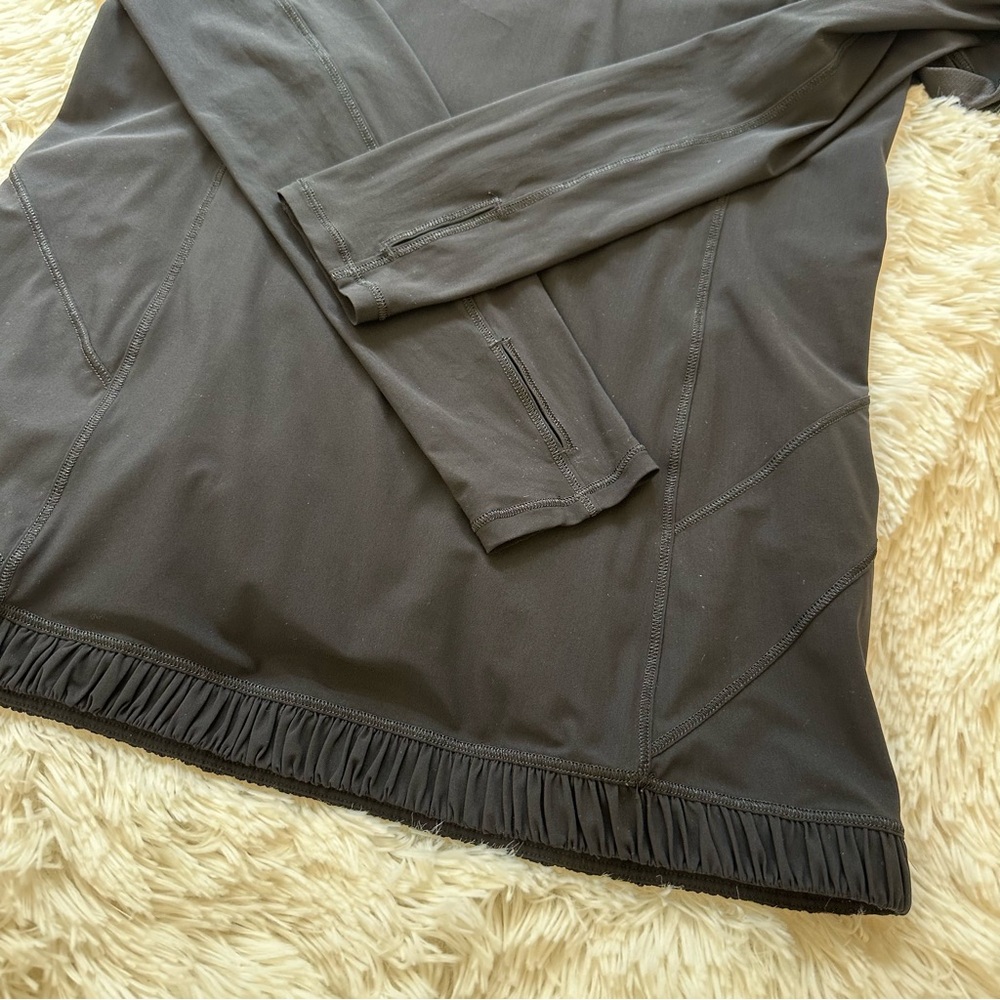 Lululemon Water Bound Black Hoodie Size: 8 RARE - Picture 6 of 15